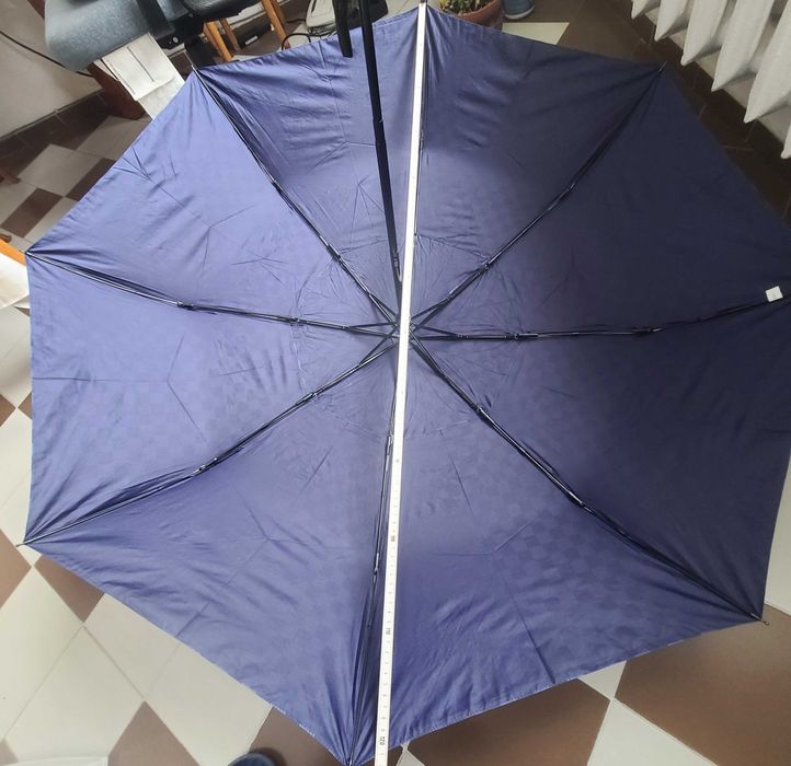 D122см голям автоматичен чадър с клапа за вятър, компактен сгънат 35см