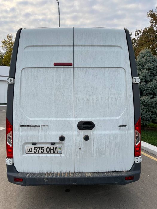 Продается газель фургон