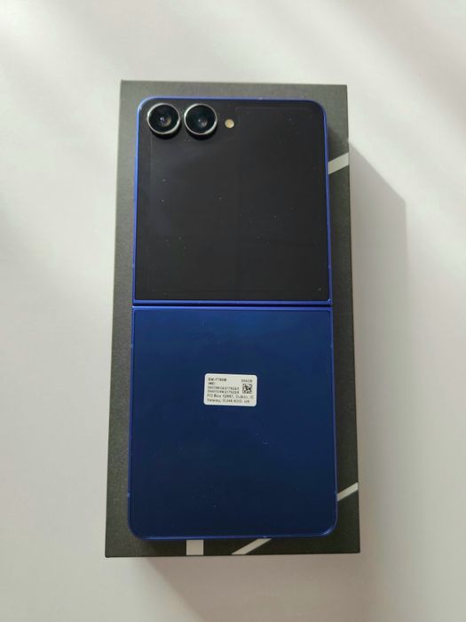 Samsung Galaxy Z flip 7 256