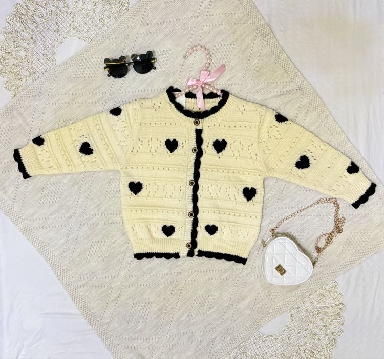 Yangi kardigan qizaloqlar uchun