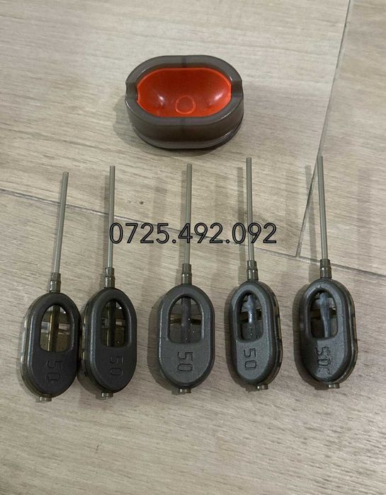 Set momitoare feeder XL cu tija lunga si mould inclus