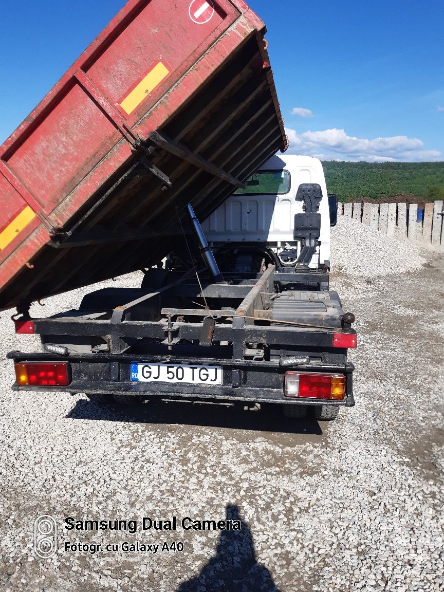 vinzare sau anumite variante diverse