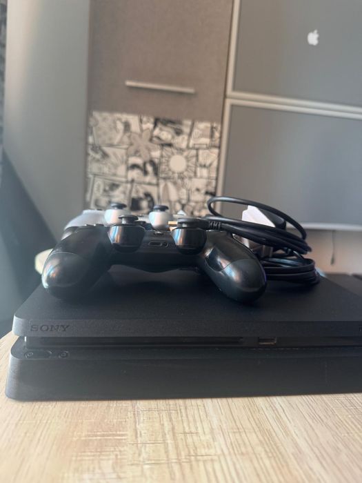 Joc ps4 cu doua manete