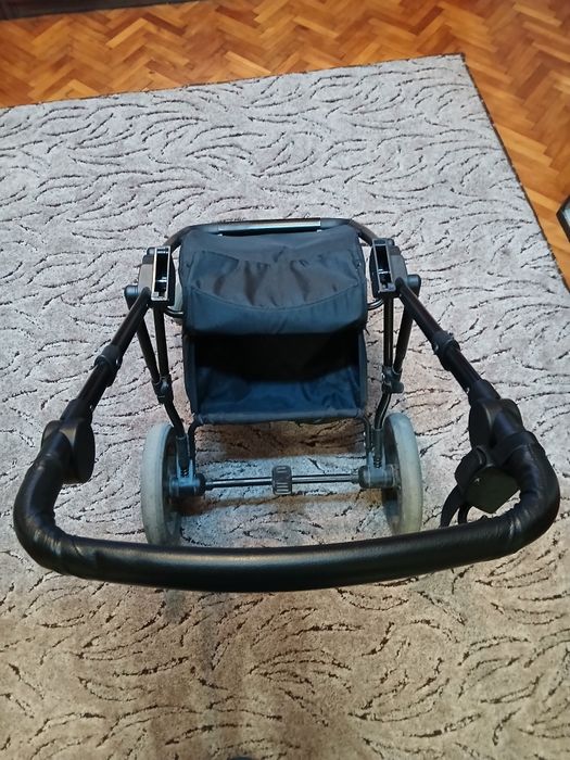 Бебешка количка 2 в 1