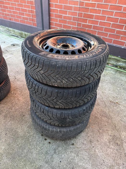 Jante Cauciucuri Roti Iarna Volkswagen Golf 5 6 Passat Tiguan Touran