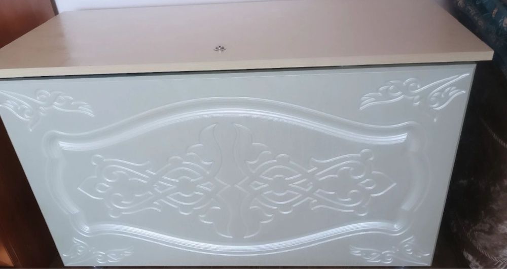 Продам сундук. Сандық сатамын