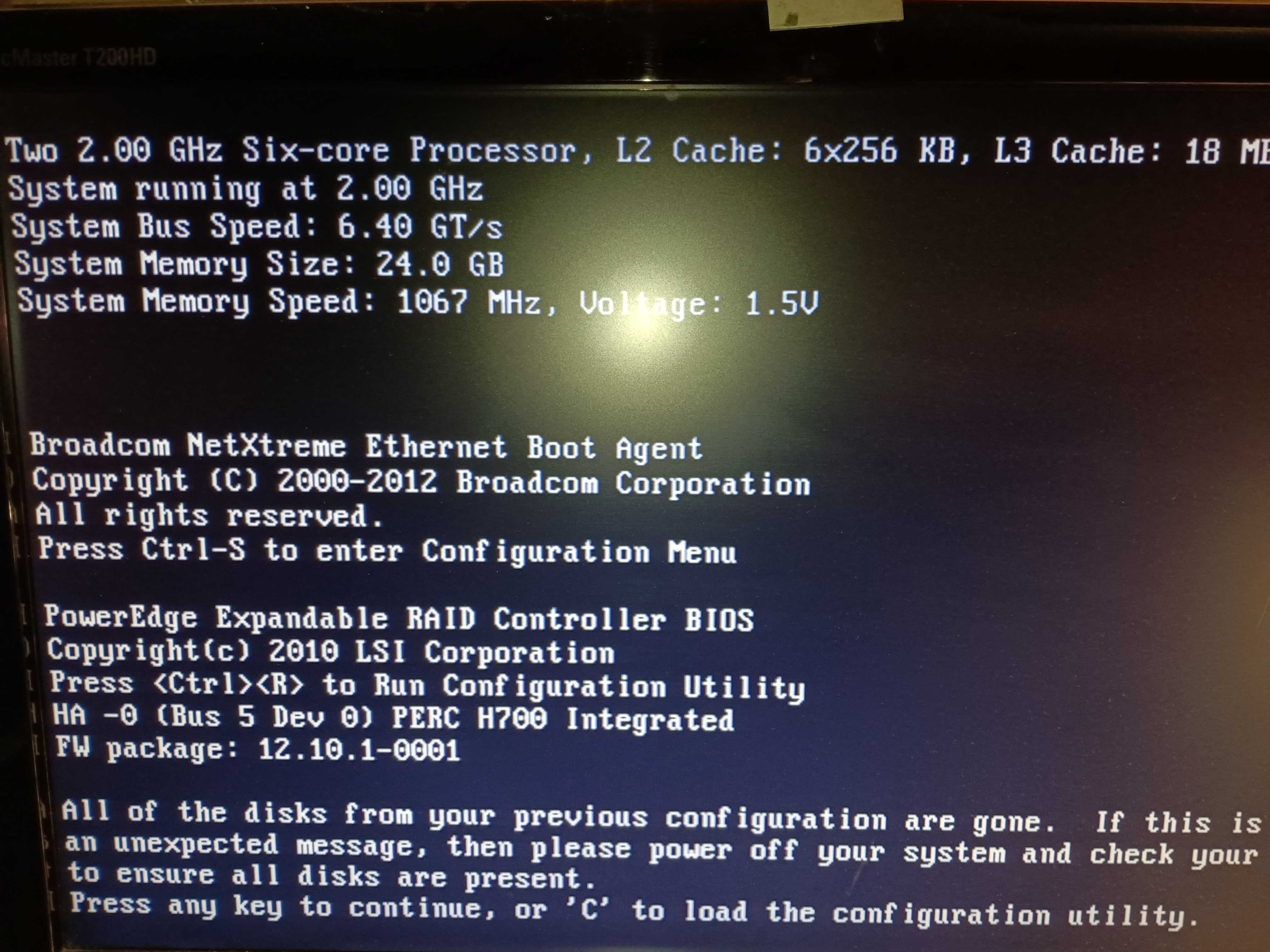 Сървър: Dell PowerEdge R810 2x 6 Core Xeon 2.00 GHz, 24GB RAM, 2x135Gb