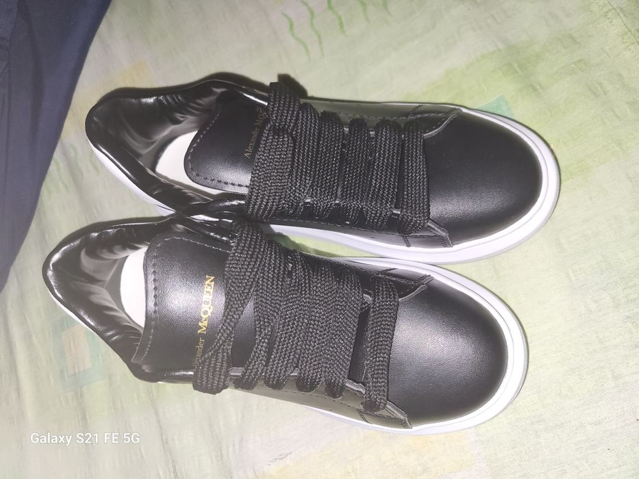 Vând Sneakers Alexander McQueen