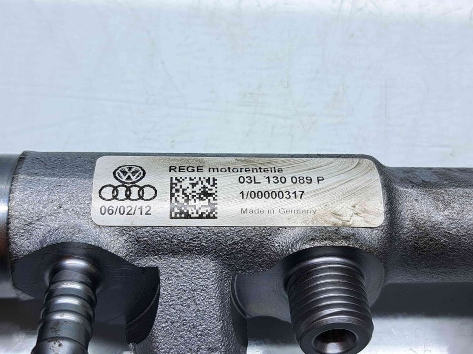 Rampa injectoare Skoda Superb II Combi (3T5) Facelift [Fabr 2009-2015]