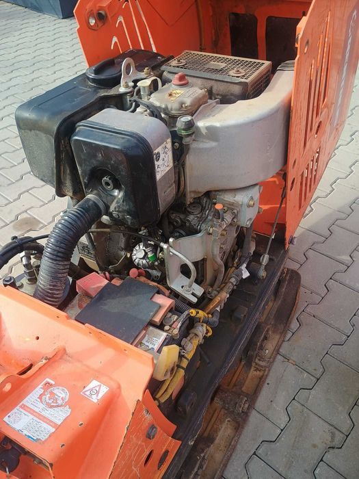 Placa compactoare 600 Kg BOMAG