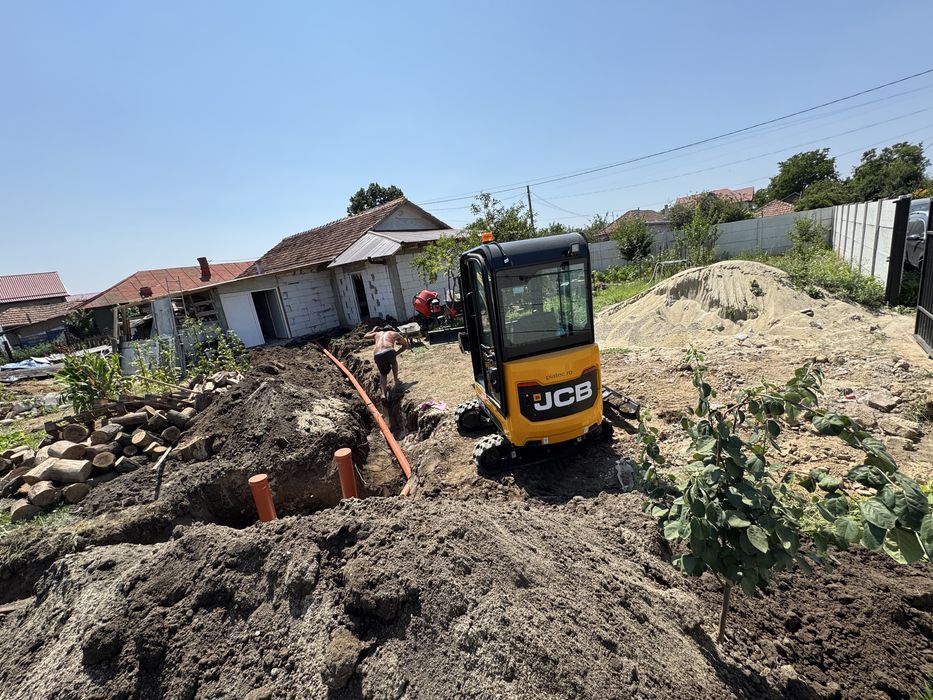 Servicii miniexcavator, sapaturi, santuri, amenajari exterioare, etc