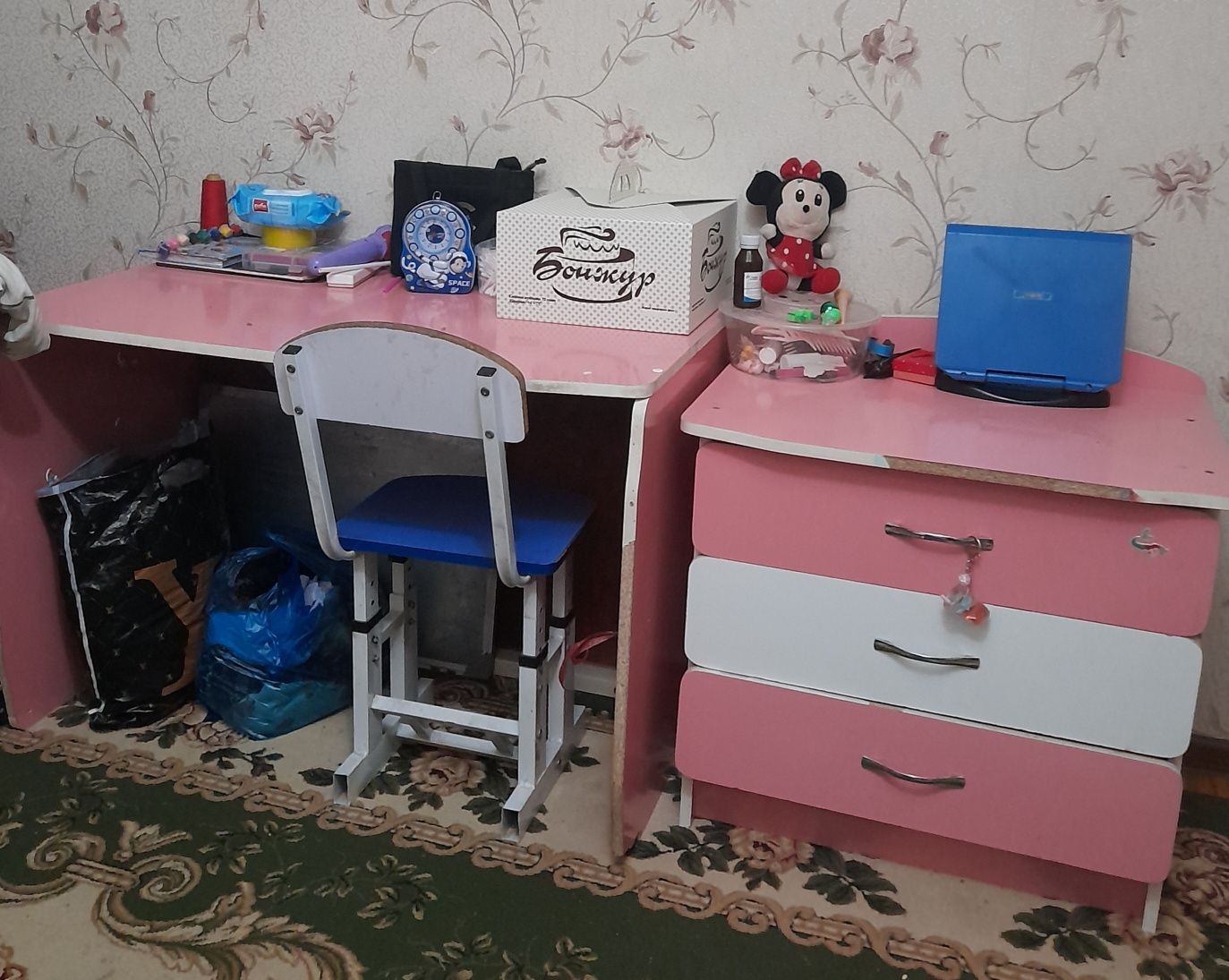 Продоется детский мебел