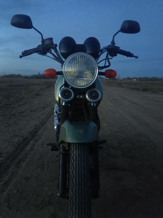 мотоцикл   , 250 кубов  Racer R6