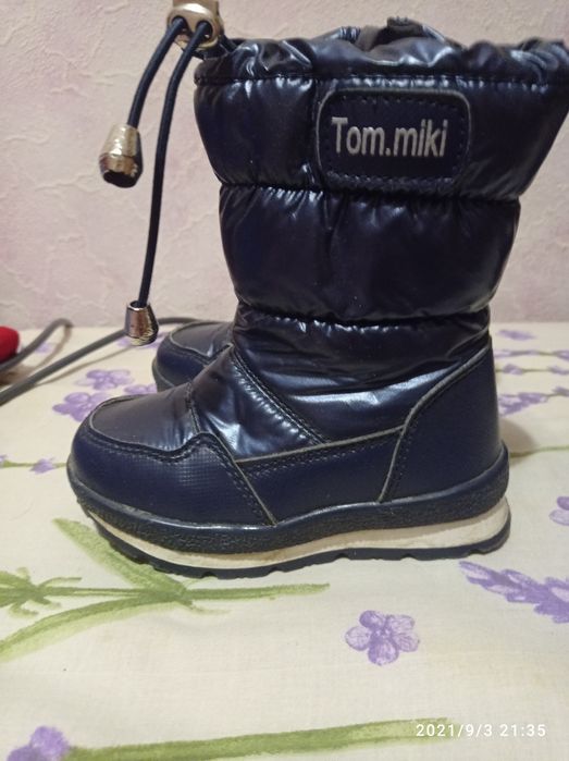 Продам зимние сапожки