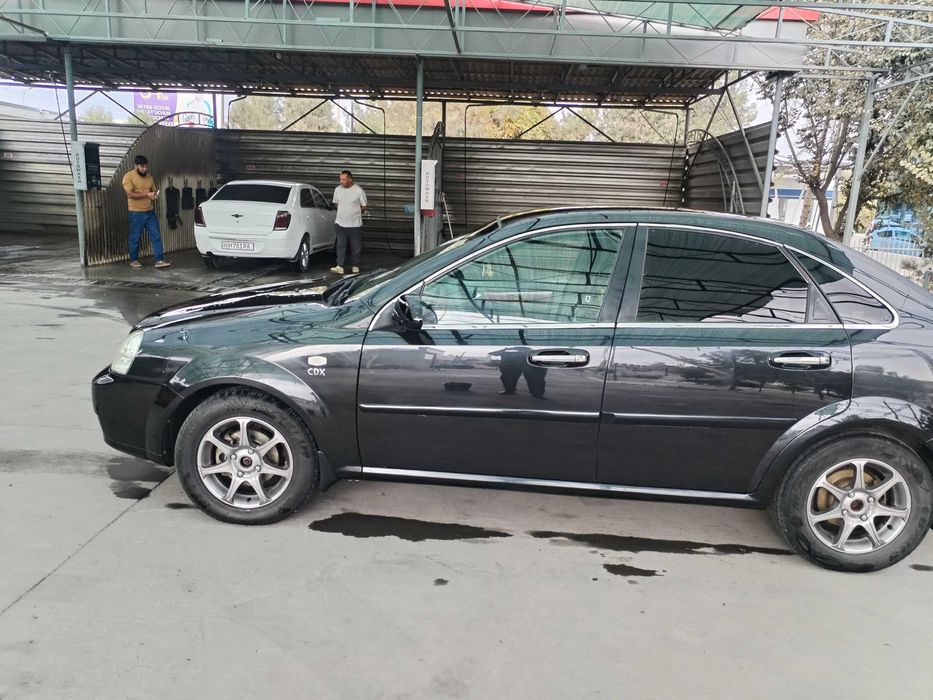 shevrolet lasetti 1.8