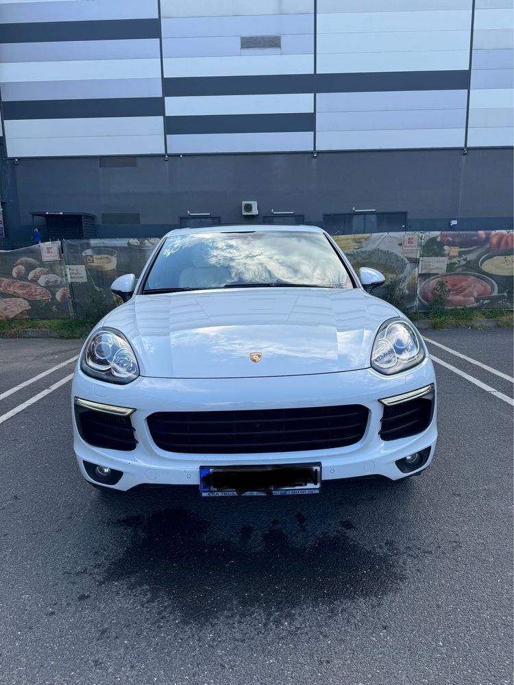 Porsche Cayenne 2016 propietar