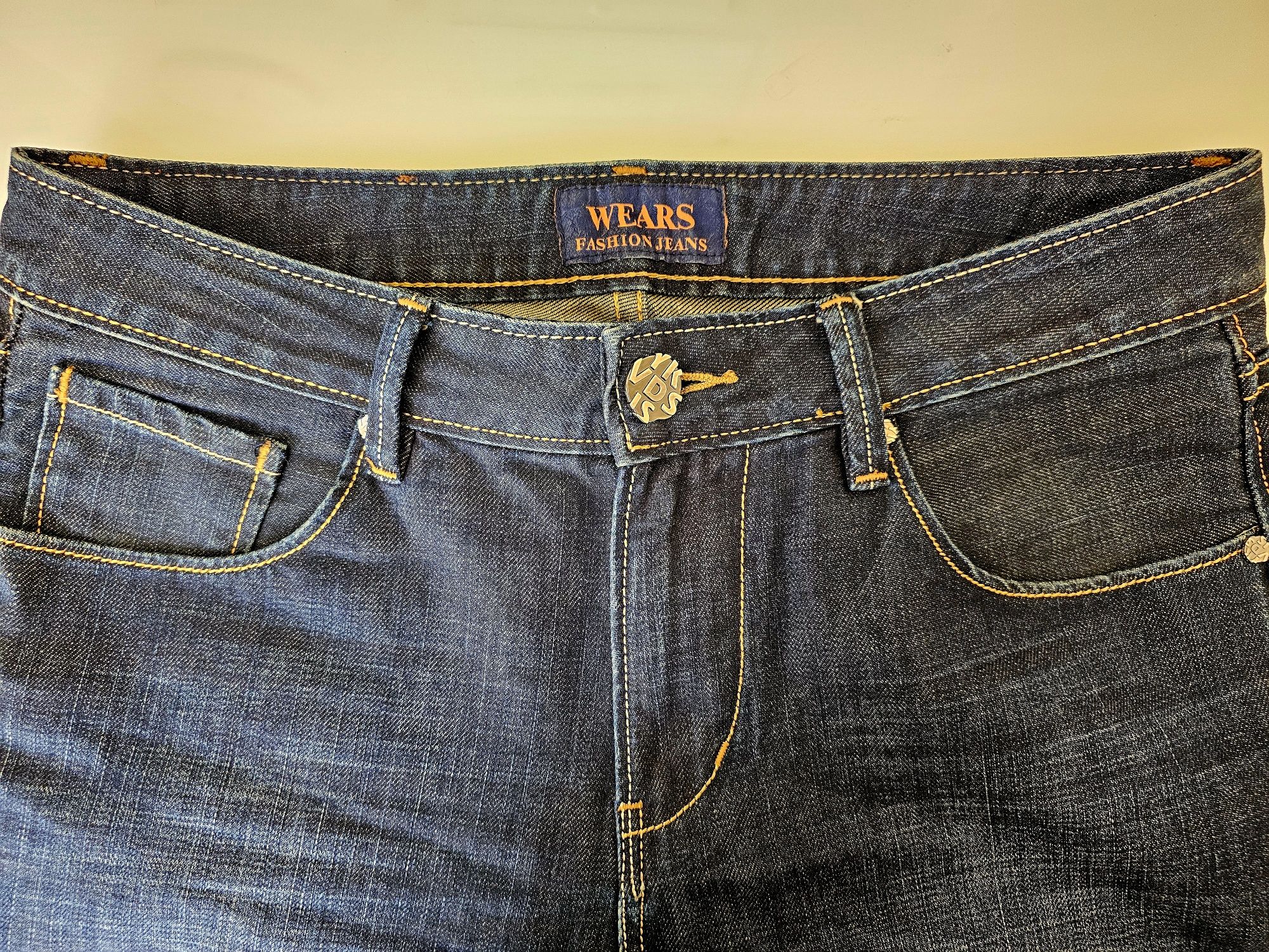 Новые джинсы WEARS. Размер 33. Рост 178 см.
