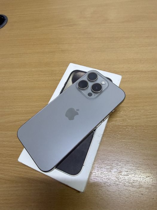Iphone 15 pro 128 gb
