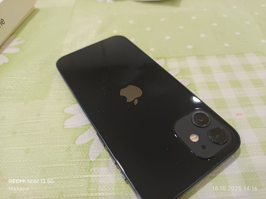 Apple iPhone 12 128 Gb 83% Батерия