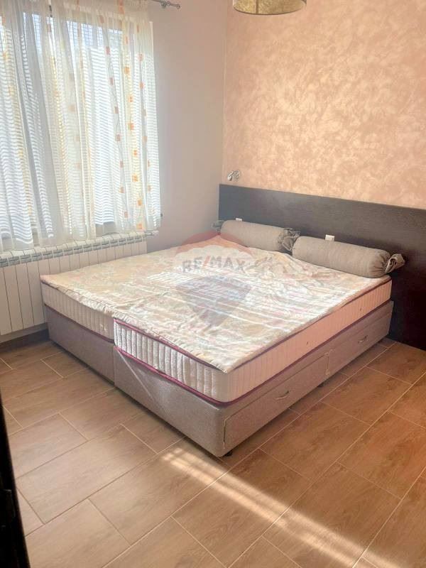 Обзаведена къща под наем в с. Водица, обл. Варна, Т3571