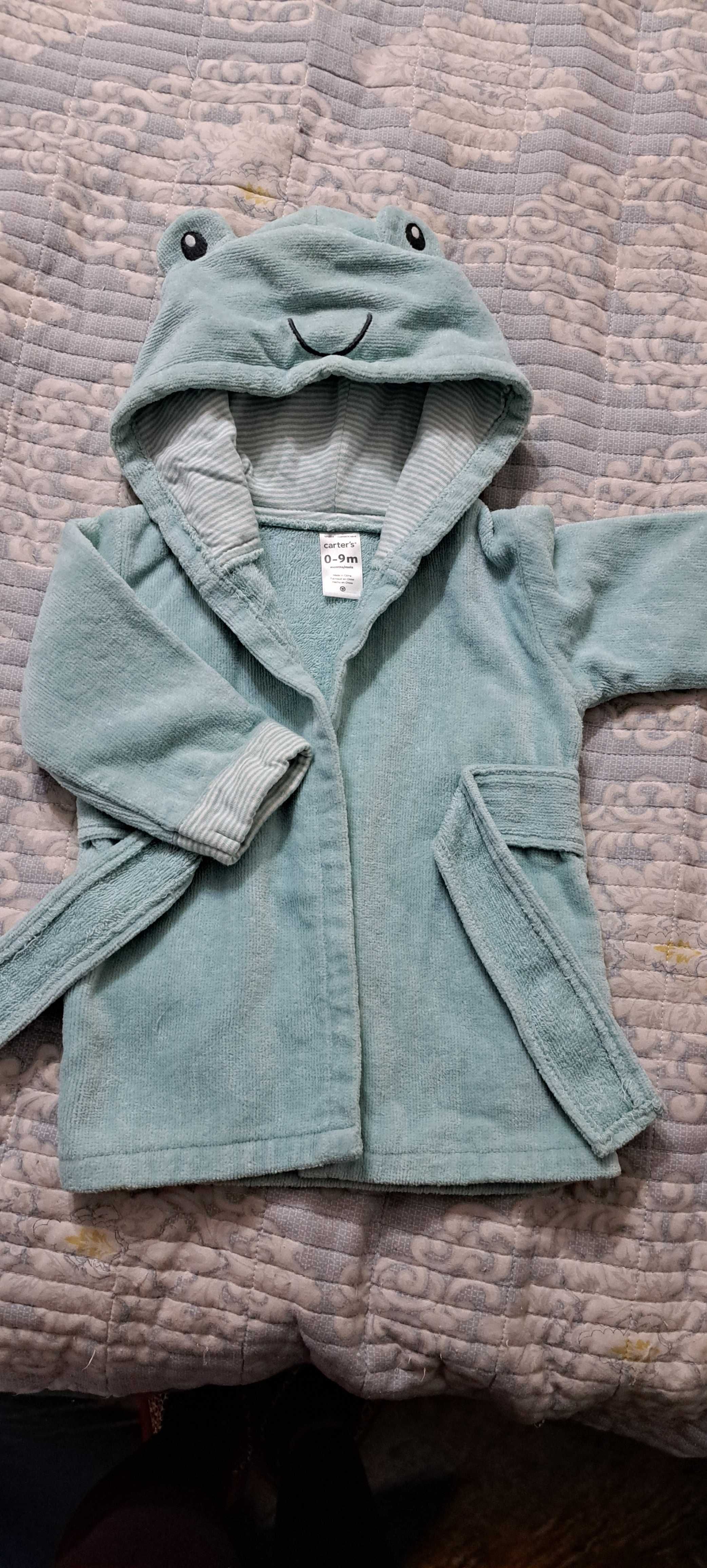 Халатик банный для мальчика Carters