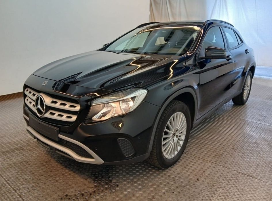 Mercedes GLA, 1.6i, AUTOMATĂ, an 2019, GARANTIE 1-3 ANI, Finantare!