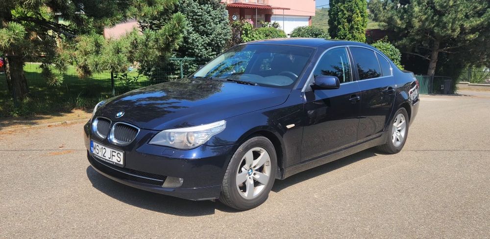Vând BMW 520i E60 an 2009 196.800 km euro 4