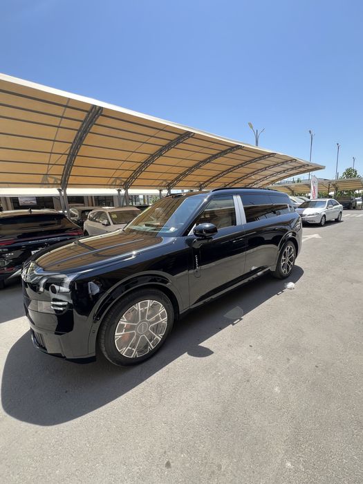 Lynk co 900  nalichi bor