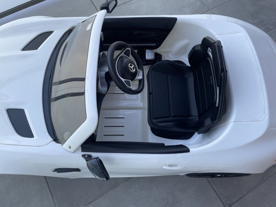 Masinuta electrica pt copii, Mercedes-AMG GT fara telecomanda