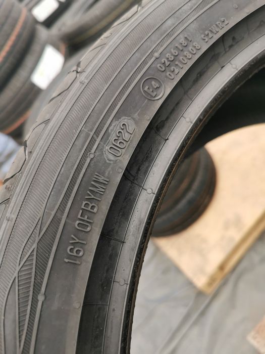 Vand anvelope de vara 245/40x19 marca Points