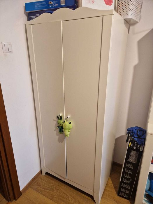 set Dulap si Biblioteca alba pentru camera copii - Ikea Hensvik