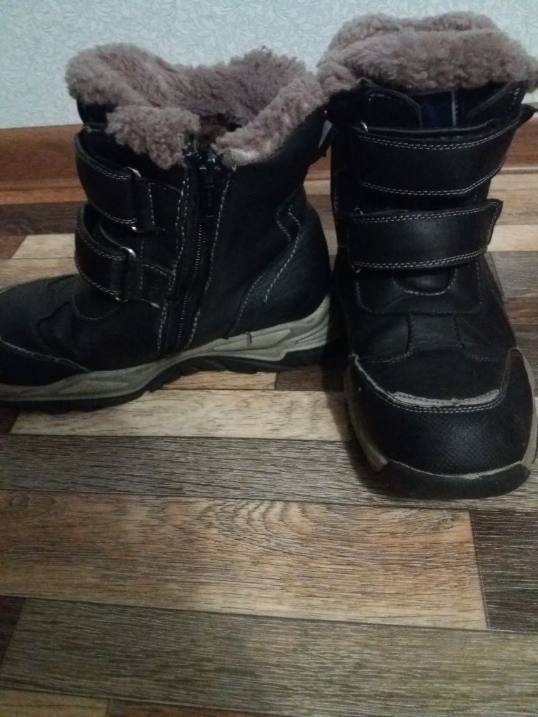 Зимние кожанные ботинки