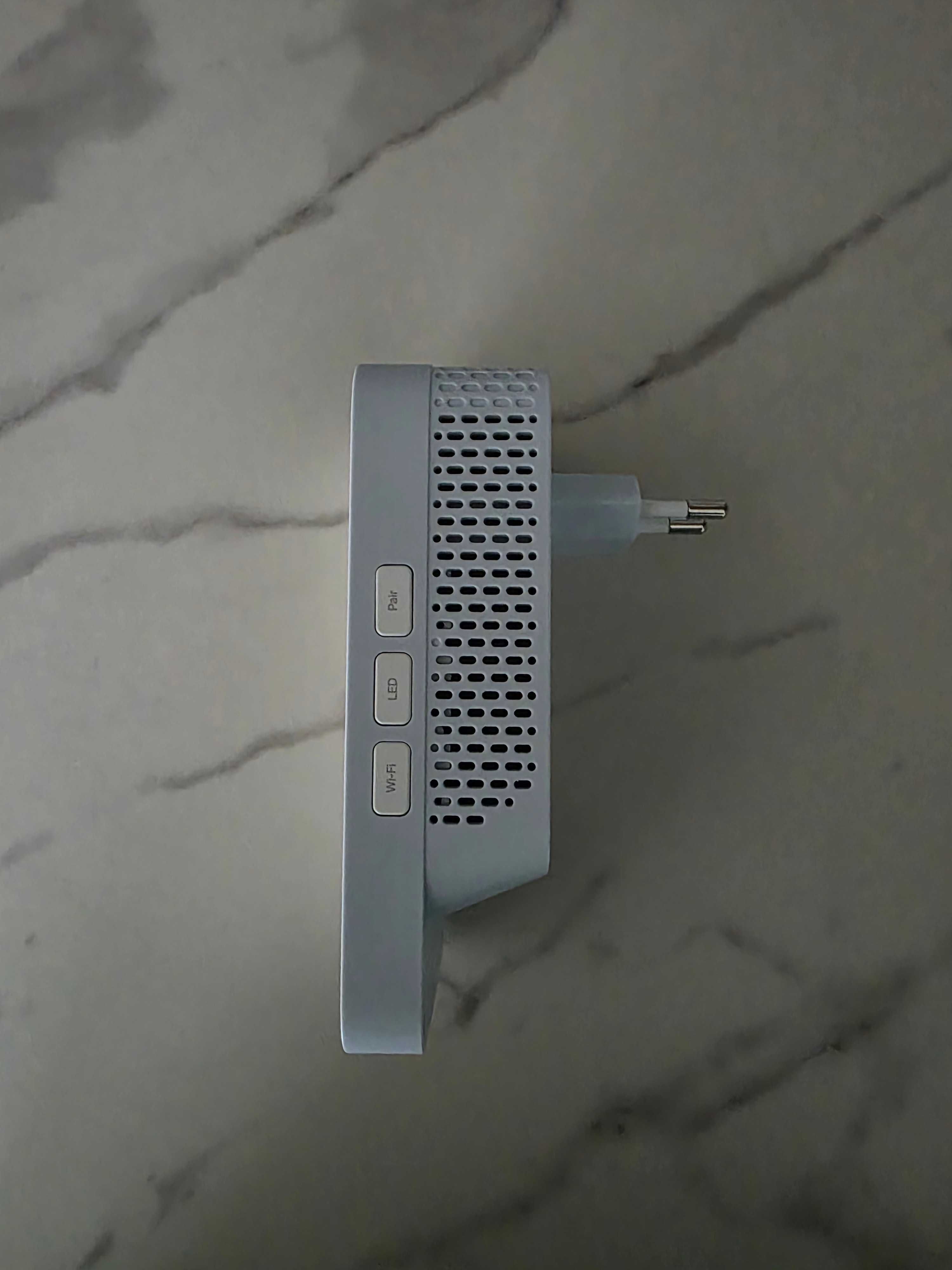 TP-LINK TL-WPA7517 Powerline Адаптер и WiFi усилвател