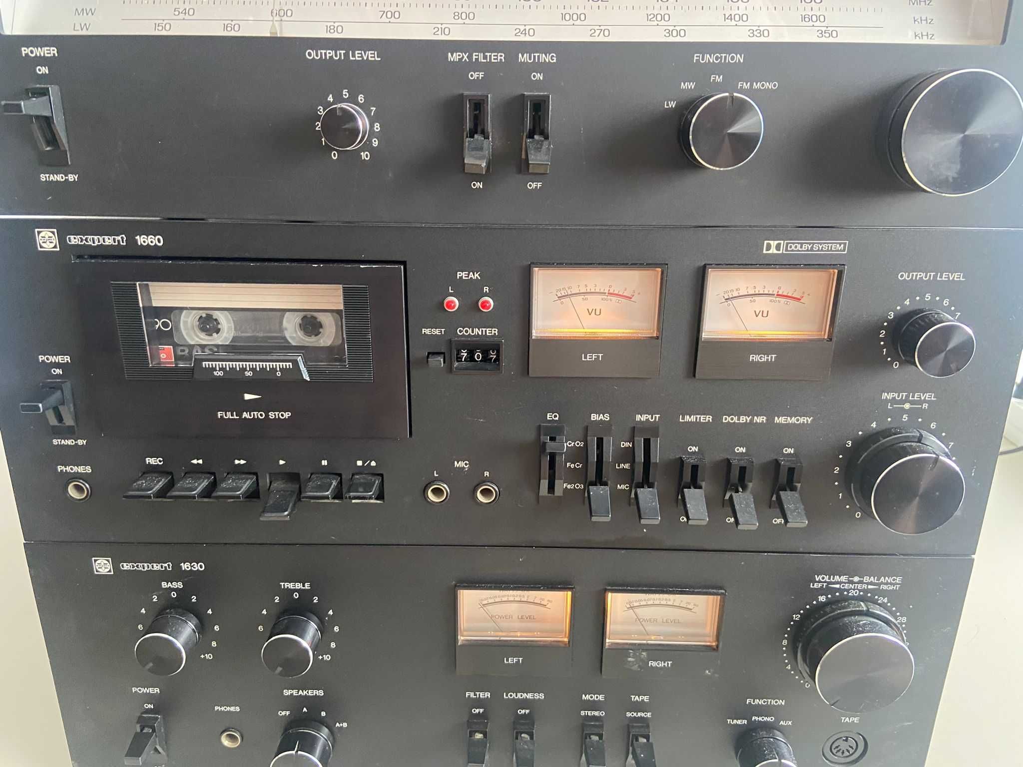 Vand Linie Audio Sanyo - Amp 1630, Tuner 1640, Deck 1660