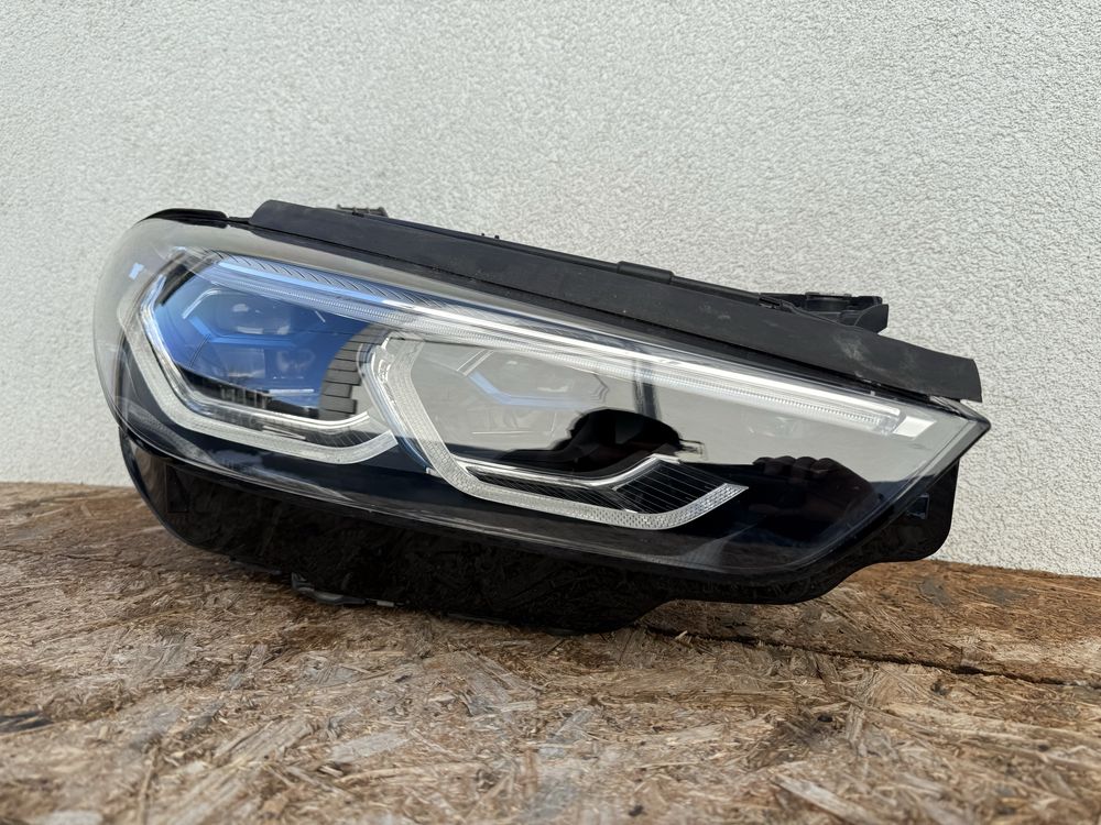 Far dreapta BMW Seria8 M8 G14 G15 G16 Full LED LASER Original Europa