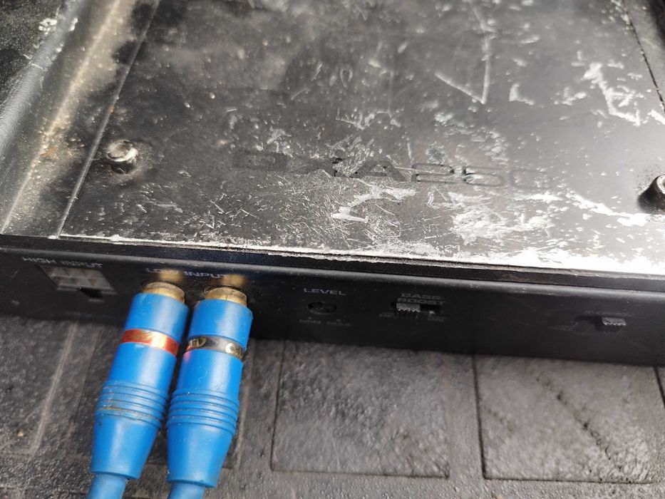 Subwoofer / Tub de bass Mac Audio + statie 500 Wati