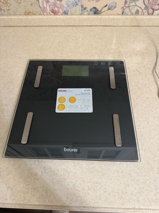 Электронные весы Breuer