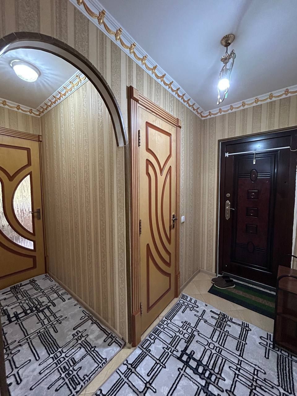 2 хона 2 этаж Горгаз Кодак
Панельный дом 
Барча жихозлари колади 
3450