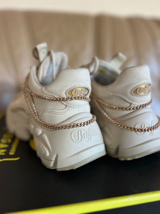 Маратонки Buffalo 37 номер