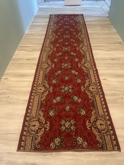 Продам дорожку в прихожку