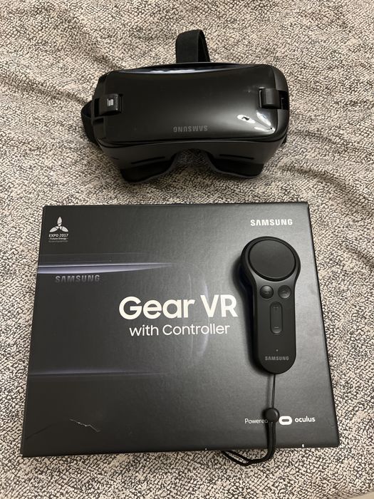 Очки виртуальной реальности Samsung gear vr