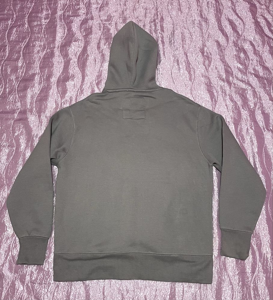 Суичъри  PULL & BEAR