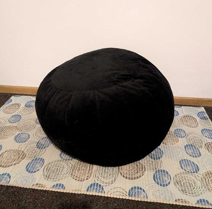 Пуф, Барбарон - мека табуретка, Кресло без облегалка,