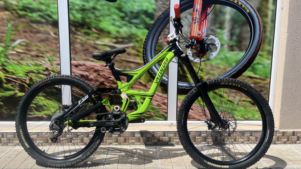 Specialized demo 8 26/М/world champion monster серия