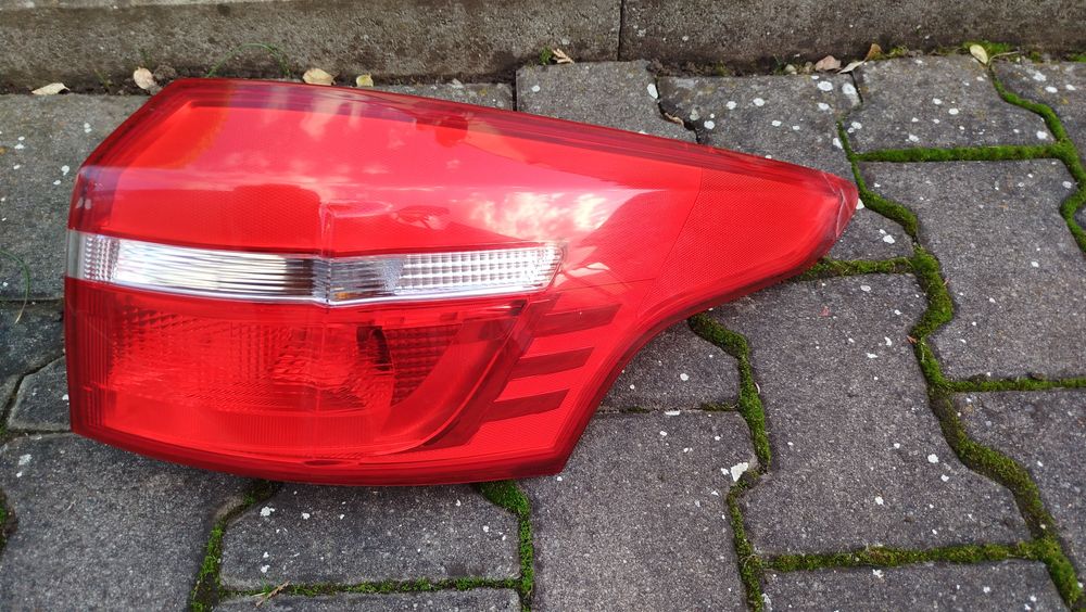 Lampă stop exterior led dreapta Ford Focus mk3 combi