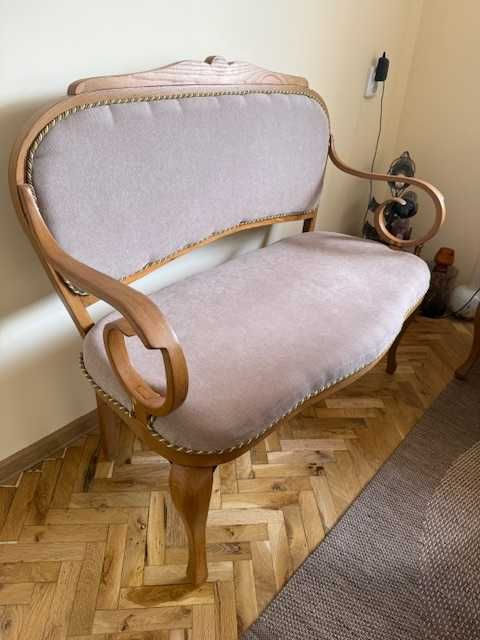 Комплект ретро столове и канапе