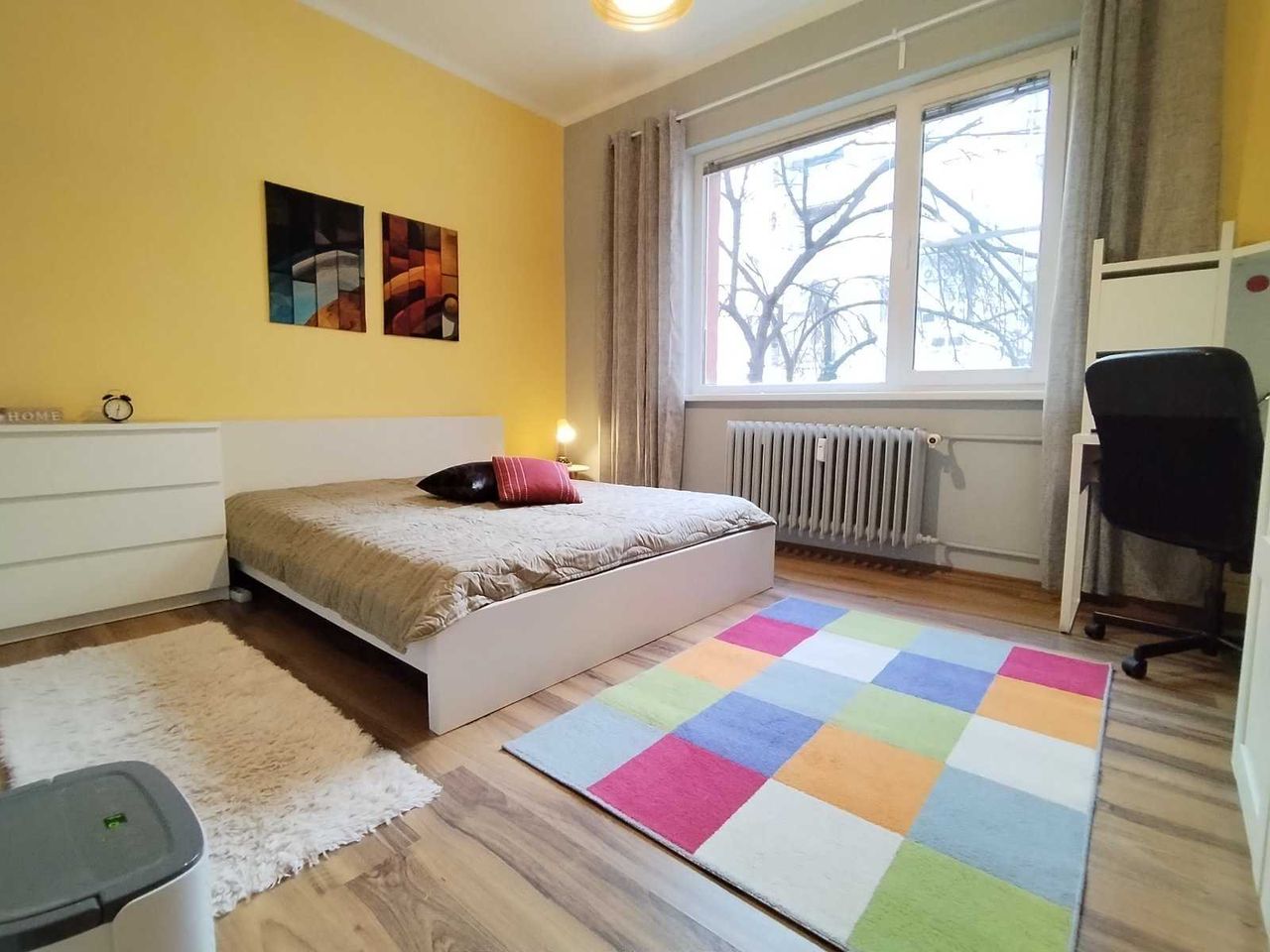 Дава се под наем Двустаен апартамент в София, Център - 65 кв.м за 850 € - Снимка #2