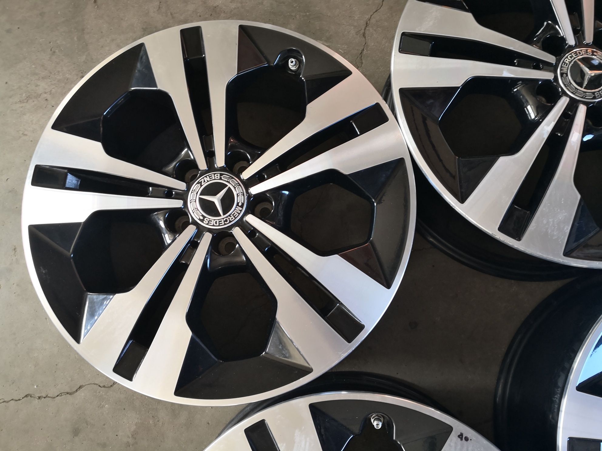 5x112 Mercedes v class w447 w247 b class 5х112 мерцедес 18 цола