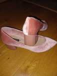 Pantofi Stardivarius cu toc mic