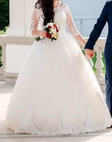 Rochie mireasa M